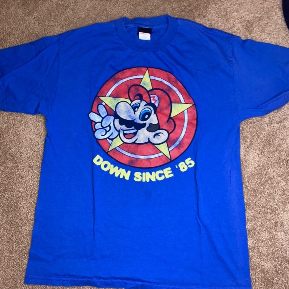 Mens vintage Mario T-shirt